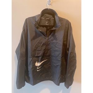 WMNS Nike Running Windbreaker Jacket | Size XL (12-14/0X)
